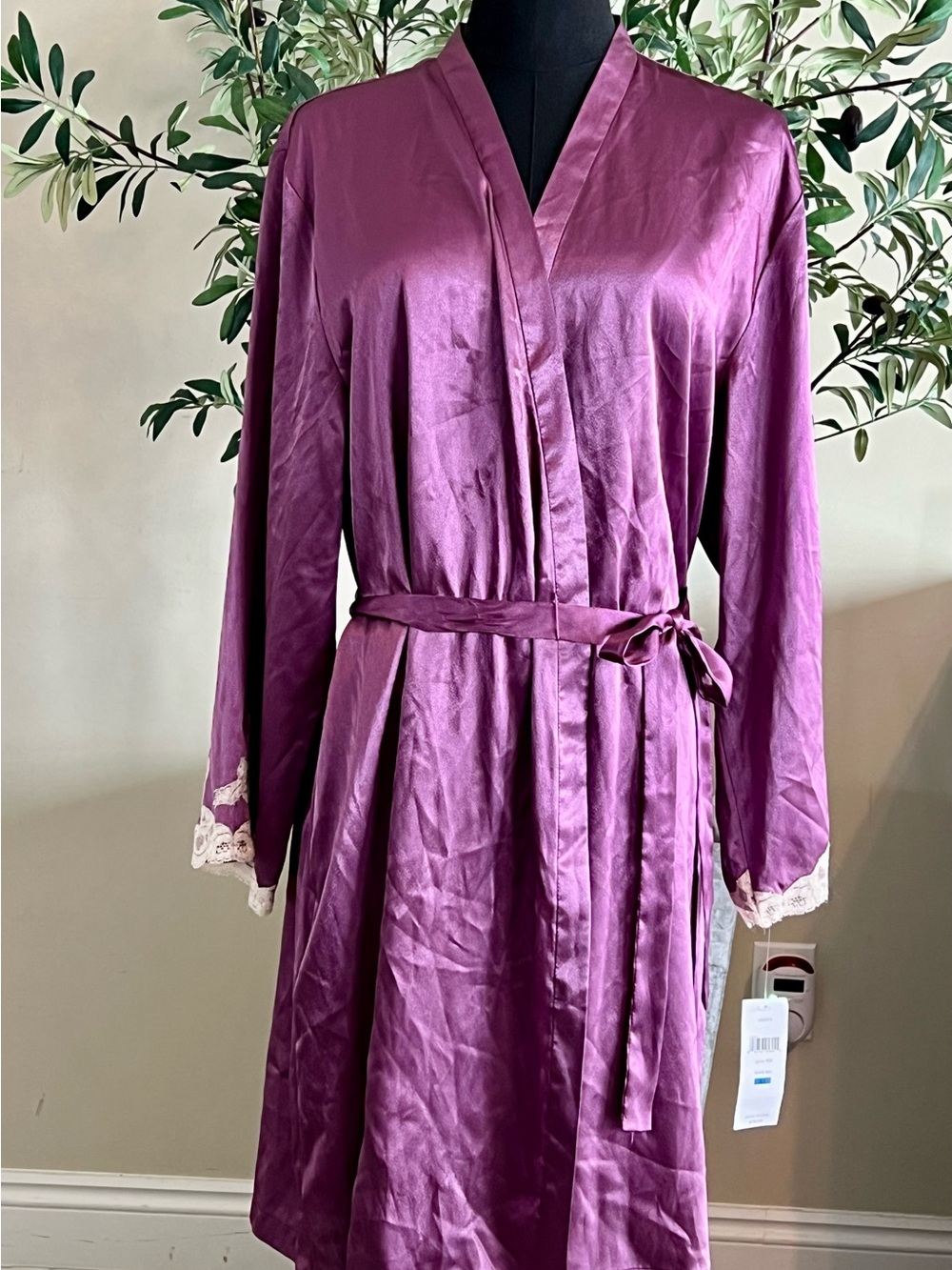 Oscar de la Renta Plum Satin Wrap Robe with Lace Cuffs